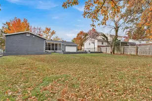 828 Wind Mill Dr, Ballwin, MO 63011 - Photo 41