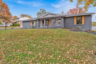 828 Wind Mill Dr, Ballwin, MO 63011 - Photo 3