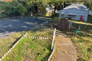 5218 Fletcher St, Jennings, MO 63136 - Photo 9