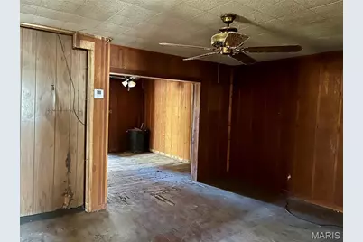 995 Lake Road, Sullivan, MO 63080 - Photo 15