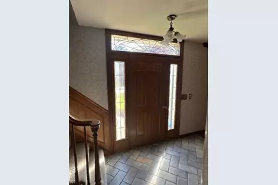 5319 Chapelford Lane, Shrewsbury, MO 63119 - Photo 9