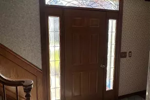 5319 Chapelford Ln, Shrewsbury, MO 63119 - Photo 9