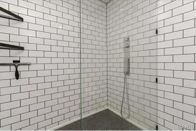 3720 Comstock Drive, Saint Louis, MO 63125 - Photo 27