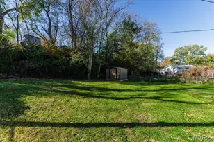 3720 Comstock Dr, Saint Louis, MO 63125 - Photo 33