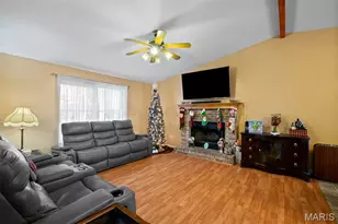 7062 Wedgewood Dr, Cedar Hill, MO 63016 - Photo 7