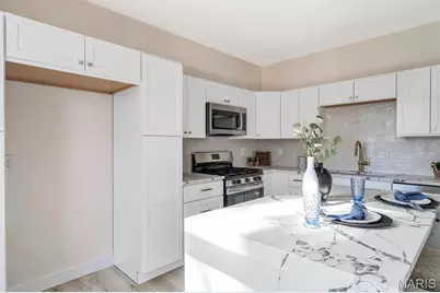 6752 W Park Avenue, Saint Louis, MO 63139 - Photo 9