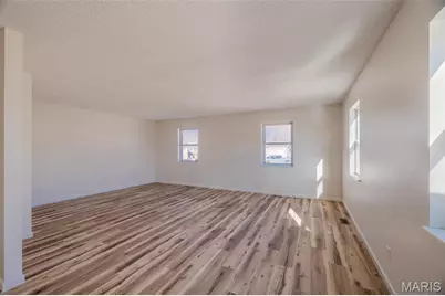 4086 Waterfall Drive, Florissant, MO 63034 - Photo 15