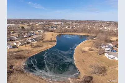 4086 Waterfall Drive, Florissant, MO 63034 - Photo 5