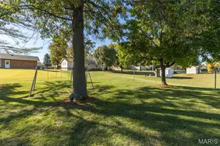 449 Oak St, Saint Genevieve, MO 63670 - Photo 9