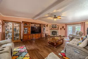 24960 McClurg Dr, Lebanon, MO 65536 - Photo 5