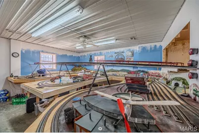 24960 McClurg Drive, Lebanon, MO 65536 - Photo 33