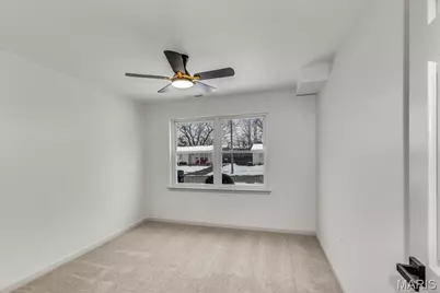 5376 Ville Rosa Lane, Hazelwood, MO 63042 - Photo 35