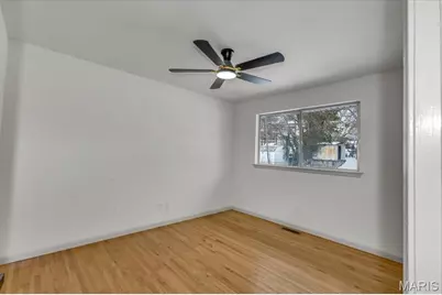 5376 Ville Rosa Lane, Hazelwood, MO 63042 - Photo 13