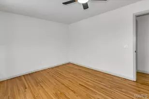 5376 Ville Rosa Ln, Hazelwood, MO 63042 - Photo 17