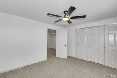 5376 Ville Rosa Lane, Hazelwood, MO 63042 - Photo 29