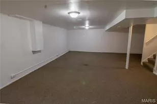 10606 Kilbourn Dr, Saint Louis, MO 63136 - Photo 11