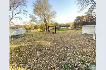 55 Queens Drive, Florissant, MO 63034 - Photo 9