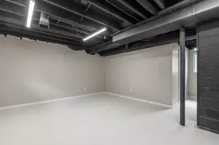 55 Queens Dr, Florissant, MO 63034 - Photo 25