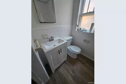7041 Dartmouth Avenue, Saint Louis, MO 63130 - Photo 7