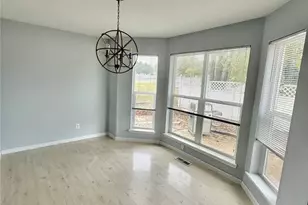 100 Cardinal Villas Dr, Saint Peters, MO 63376 - Photo 9