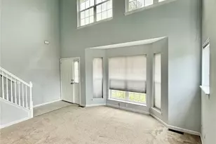 100 Cardinal Villas Dr, Saint Peters, MO 63376 - Photo 3