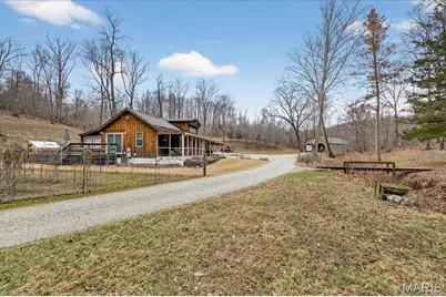 370 Hencken Hollow Lane, Saint Clair, MO 63077 - Photo 5