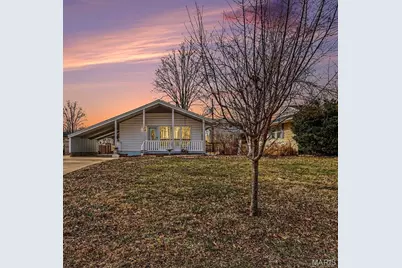 1323 Samoa Drive, Saint Louis, MO 63126 - Photo 1
