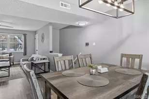 9206 Eager Rd, Brentwood, MO 63144 - Photo 3