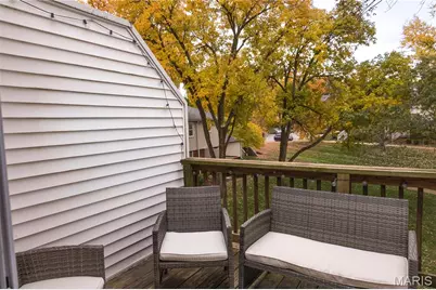 9206 Eager Road, Brentwood, MO 63144 - Photo 17