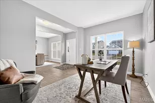 807 Victorygate Ct, Lake Saint Louis, MO 63367 - Photo 7