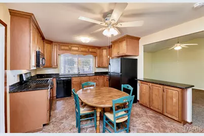 41 Country Creek Drive, Saint Peters, MO 63376 - Photo 13