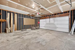 290 Kinderhook Dr, Chesterfield, MO 63017 - Photo 31