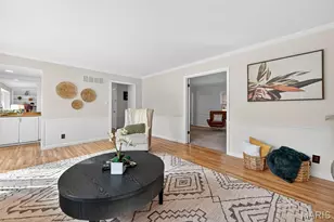 290 Kinderhook Dr, Chesterfield, MO 63017 - Photo 13