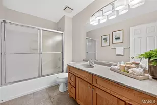 290 Kinderhook Dr, Chesterfield, MO 63017 - Photo 37