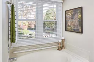 2074 Woodmoor Ridge Dr, Wildwood, MO 63011 - Photo 23