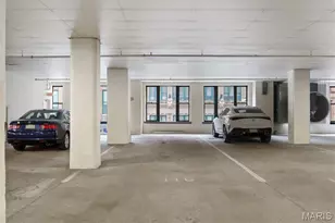 915 Olive St, Saint Louis, MO 63101 - Photo 31