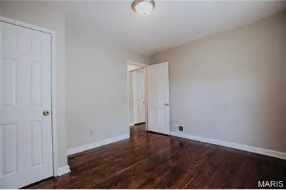 5611 Leverette Avenue, Saint Louis, MO 63136 - Photo 15