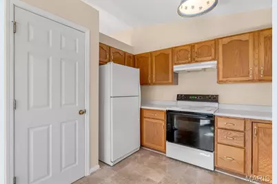 47 Nottingham Drive, Lake Sherwood, MO 63357 - Photo 7