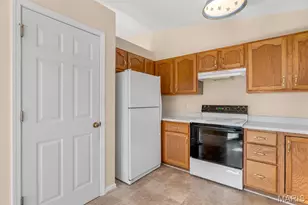 47 Nottingham Dr, Lake Sherwood, MO 63357 - Photo 7