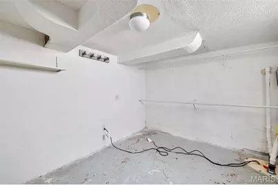 123 W Velma Avenue, Saint Louis, MO 63125 - Photo 23