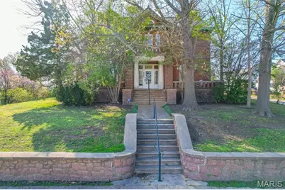 225 S 6th Street, Poplar Bluff, MO 63901 - Photo 1