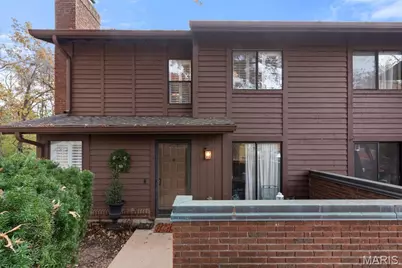 1940 Meadowtree Lane #2, Kirkwood, MO 63122 - Photo 1