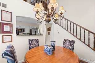 1940 Meadowtree Ln, Kirkwood, MO 63122 - Photo 7