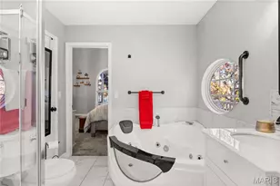 21 Jonathan Ct, Lake Ozark, MO 65049 - Photo 11