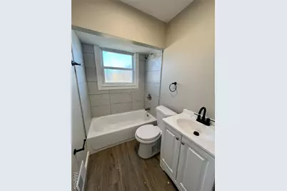 12 Trinity Lane, Florissant, MO 63031 - Photo 9