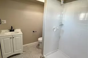 12 Trinity Ln, Florissant, MO 63031 - Photo 17