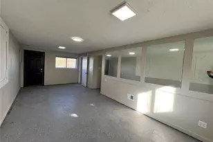 12 Trinity Ln, Florissant, MO 63031 - Photo 15