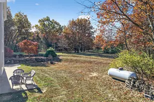 315 Oak Creek Farm Ct, Wentzville, MO 63385 - Photo 93