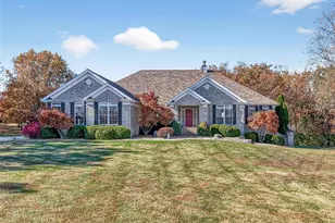 315 Oak Creek Farm Ct, Wentzville, MO 63385 - Photo 3