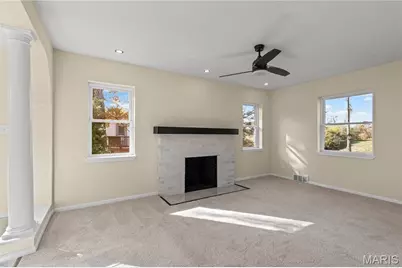 7824 Rosedale Drive, Saint Louis, MO 63121 - Photo 11